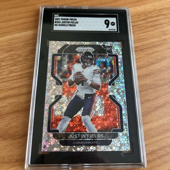 Justin Fields Chicago Bears 2021 Panini Prizm No Huddle Prizm SGC 9 Trading Card - Picture 1 of 2